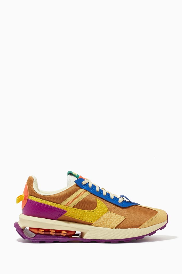 

Air Max Pre-Day Sneakers in Leather, Multicolour