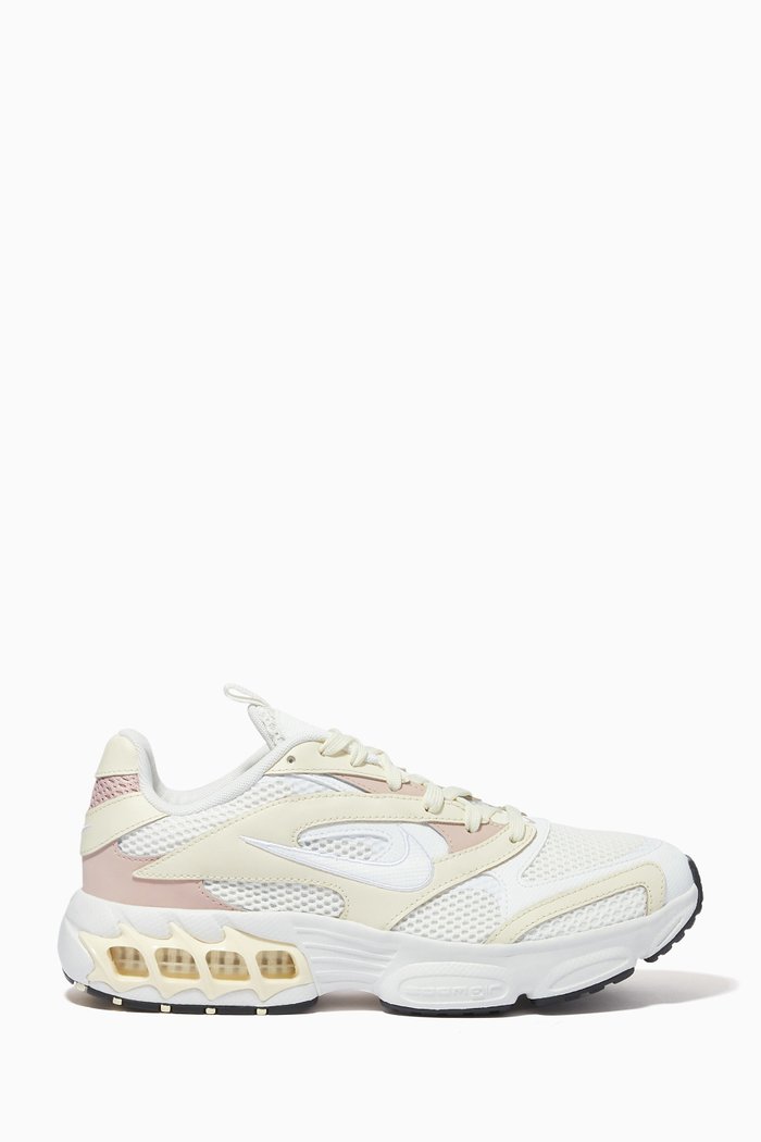 

Zoom Air Fire Sneakers in Textile Mesh, White