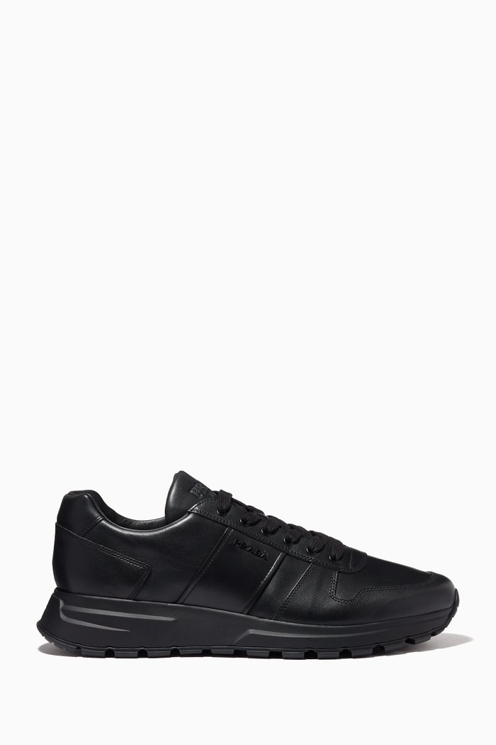 

PRAX 01 Sneakers in Calfskin Leather, Black