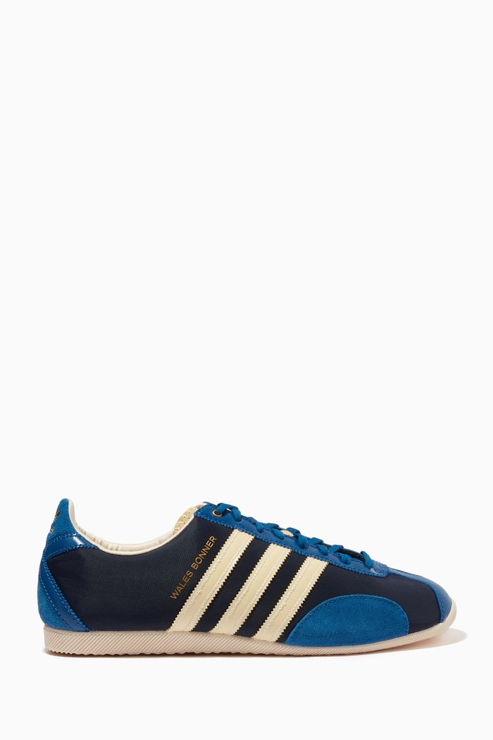 

x Wales Bonner Japan Sneakers in Suede, Blue