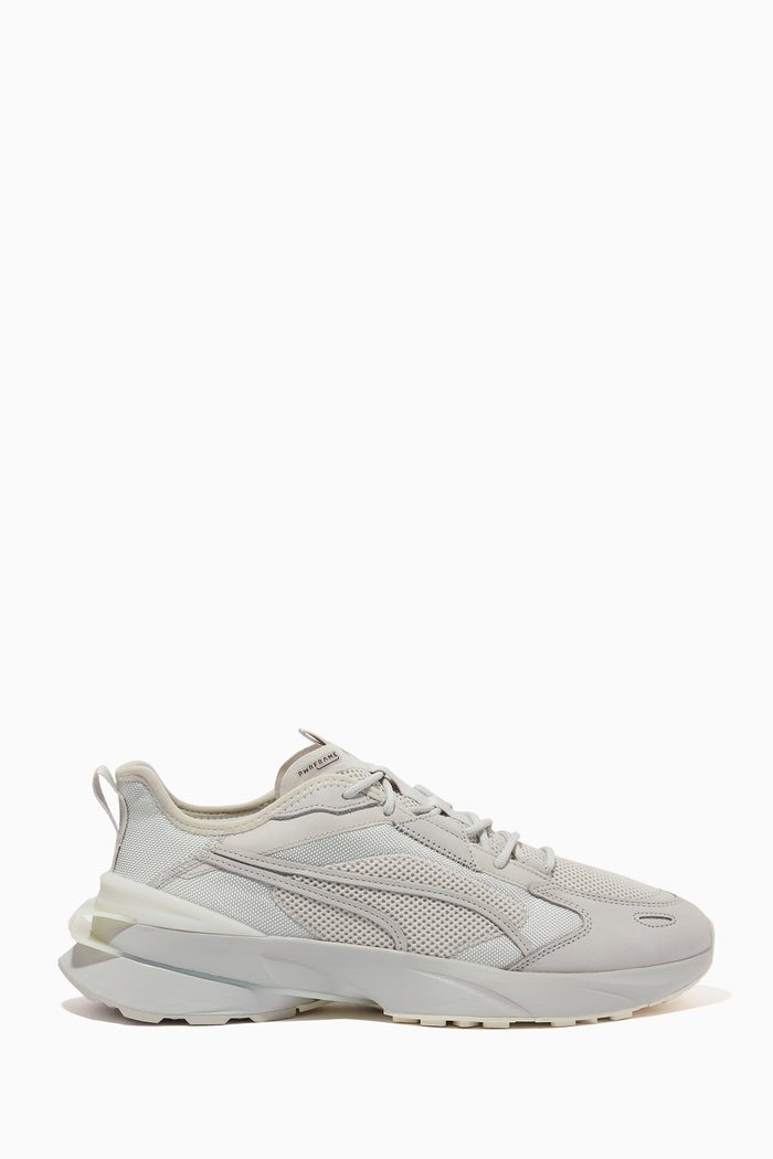 

Pwrframe OP-1 Sneakers in Textile & Suede, Grey