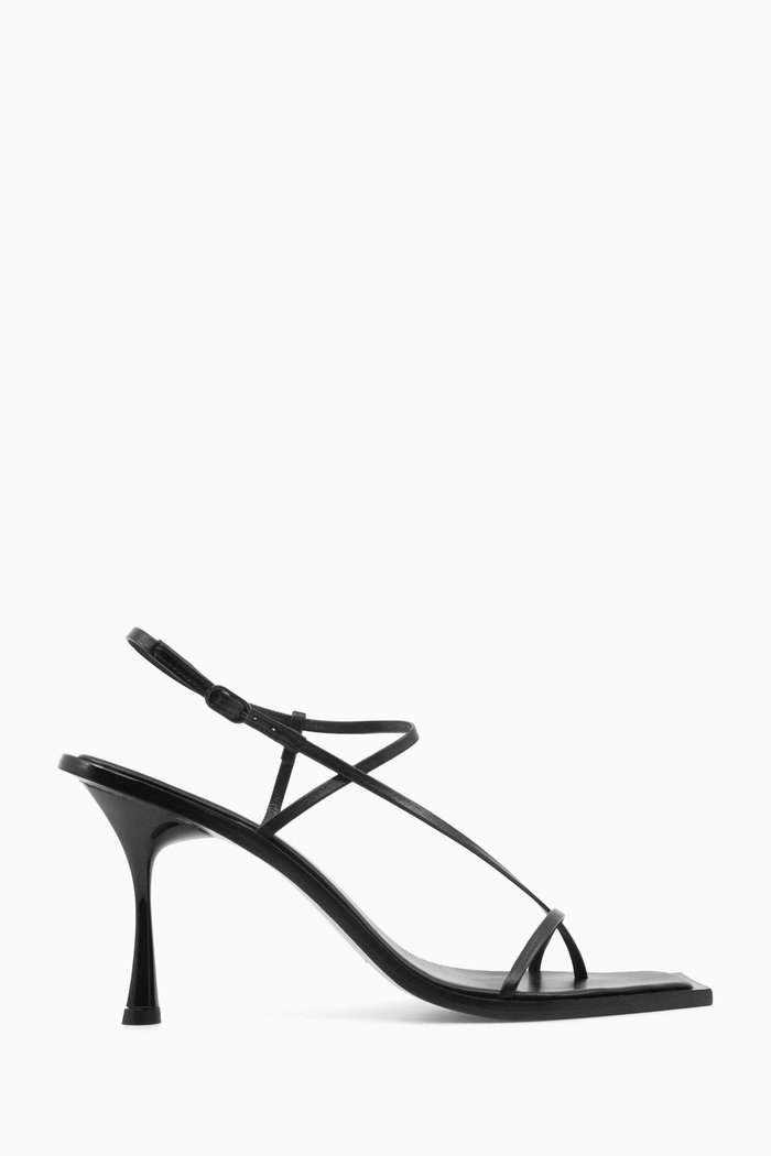 

Filament 90 Sandals in Leather, Black
