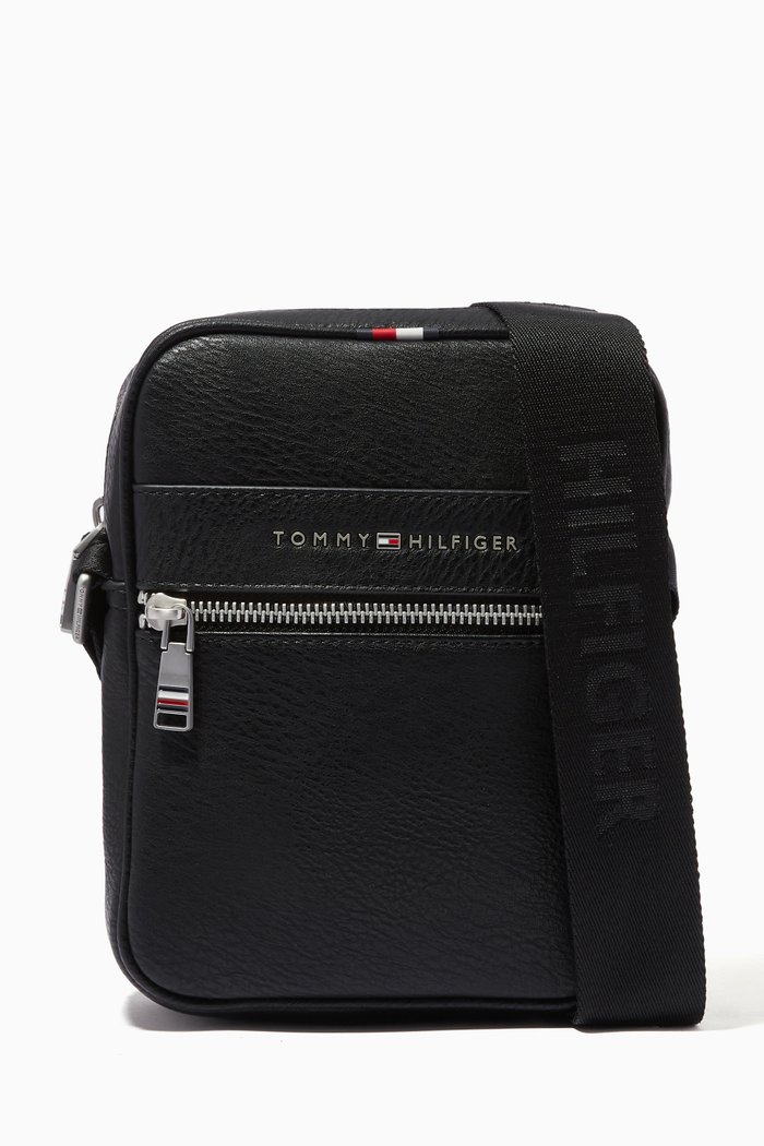 

Small Casual Reporter Bag in Vegan Leather, Black