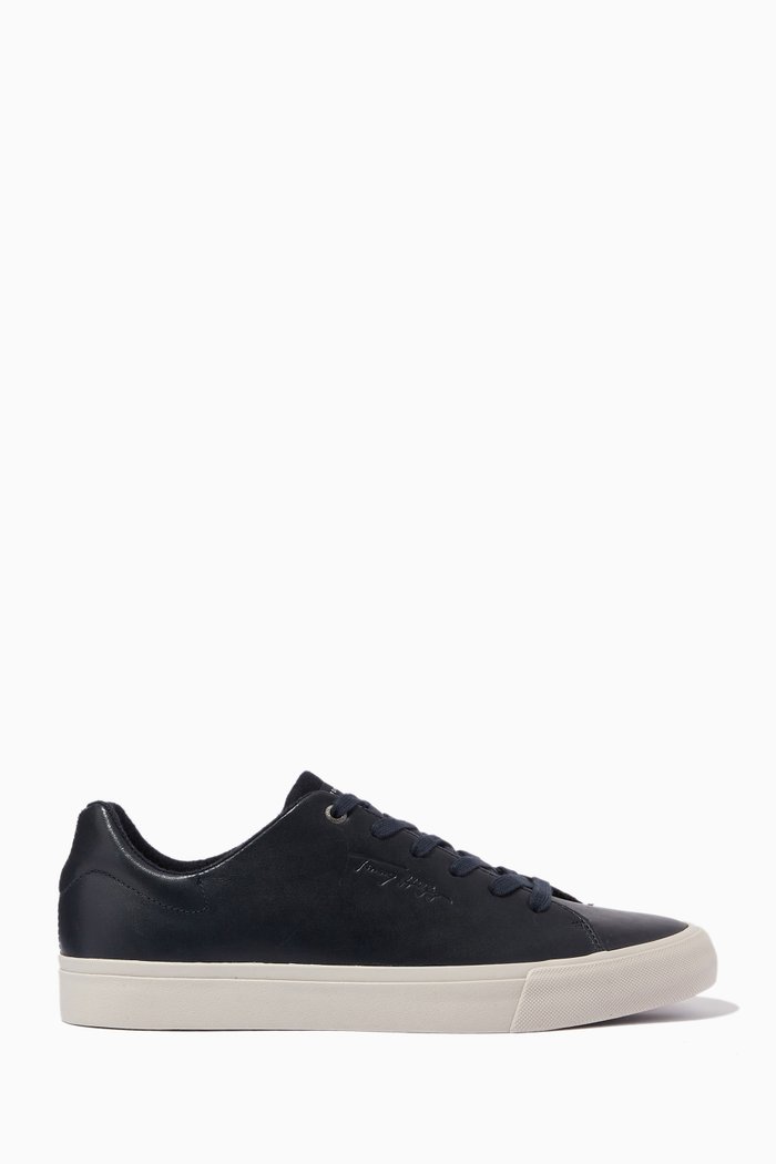 

Signature Vulcanized Low Sneakers in Leather, Blue