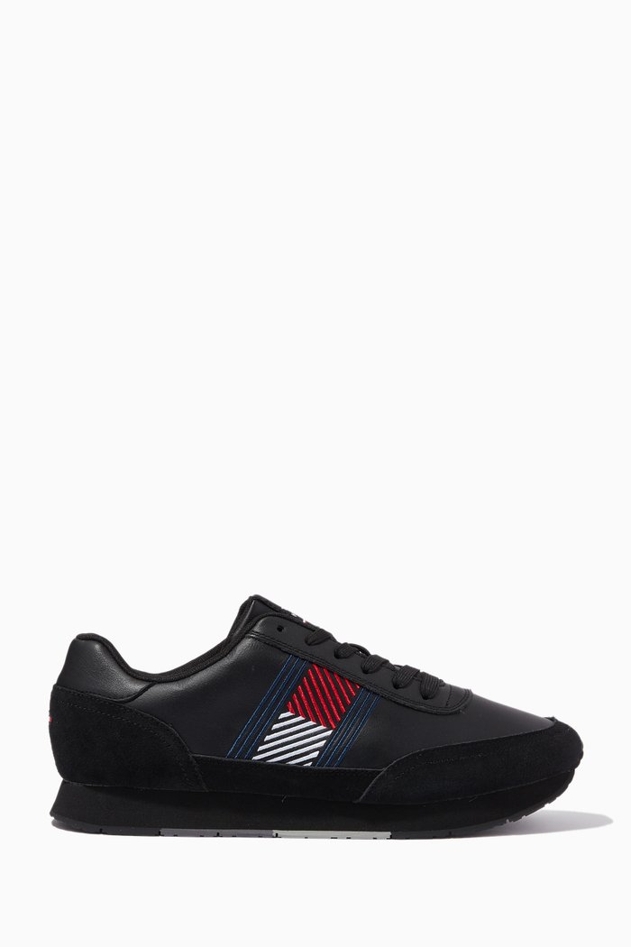 

Essential Flag Runner Sneakers in Leather, Black