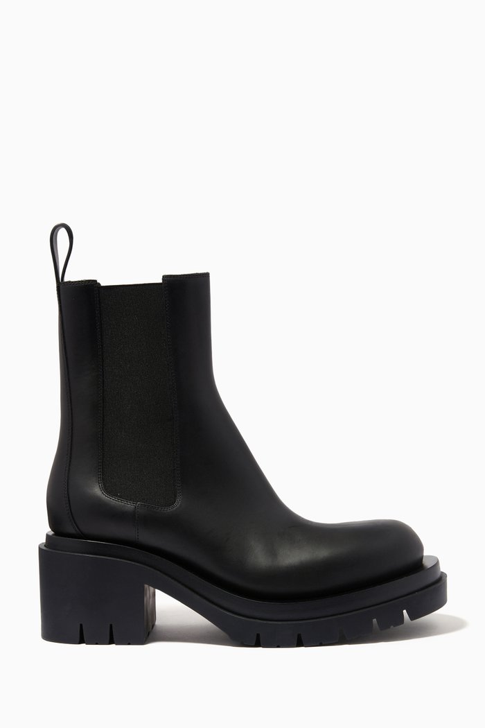 

BV Lug Boots in Calfskin, Black
