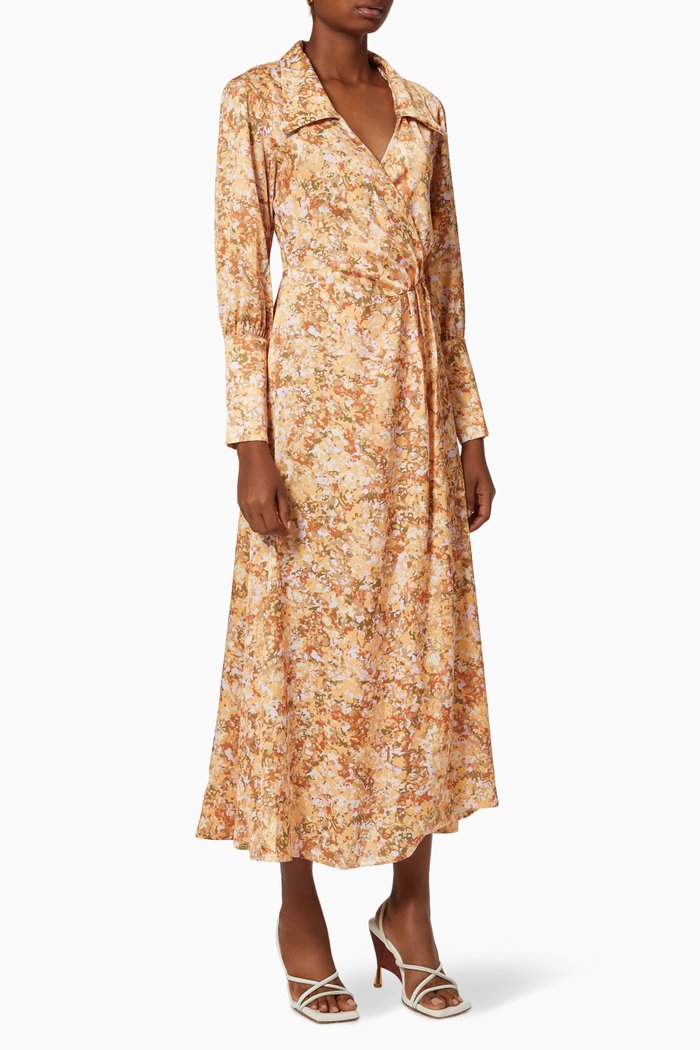 

Everything Nice Midi in Satin, Orange