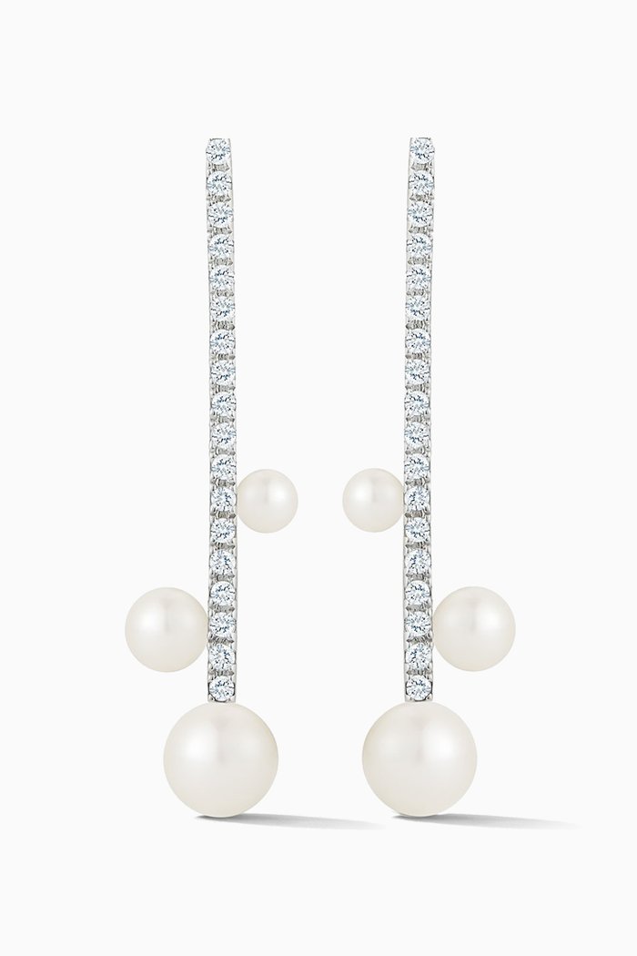 

Diamond Bar Trio Pearl Earrings in 14kt Yellow Gold, White