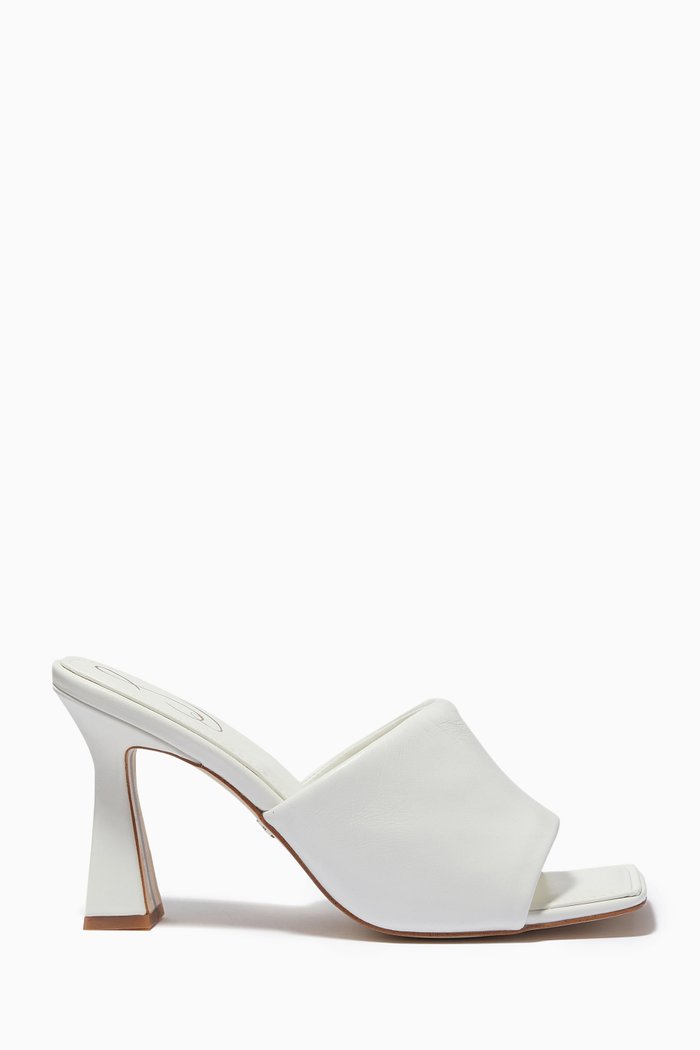 

Carmen Sandals in Leather, White