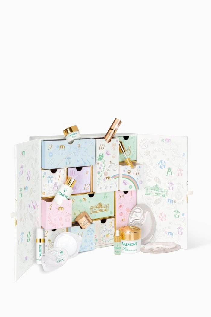 

Celebration in Wonderland Advent Calendar 2021, Multicolour