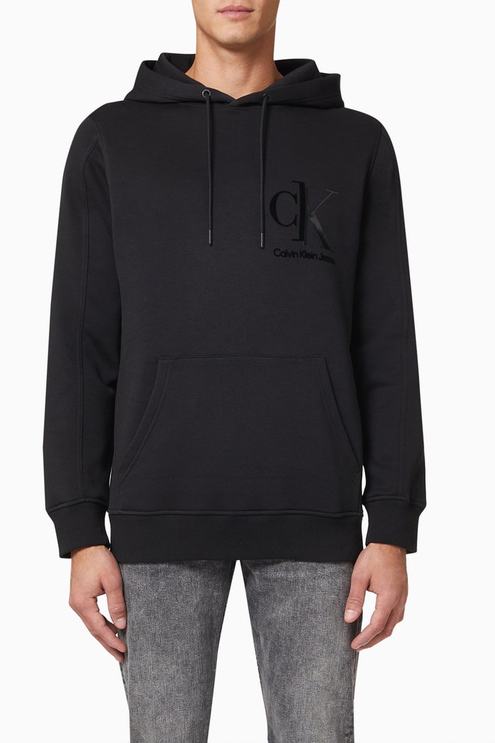 

Relaxed Logo Hoodie in Fleece, Black