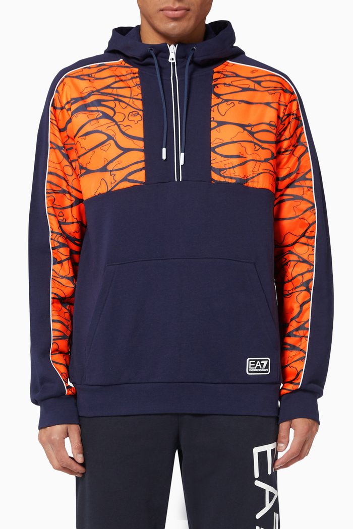 

EA7 Train Graphic Series Hoodie in Jersey, Blue