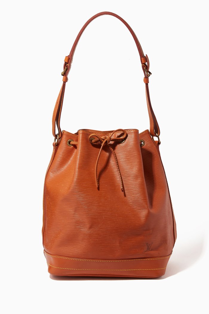 

Noé Bucket Bag in Epi Leather, Brown