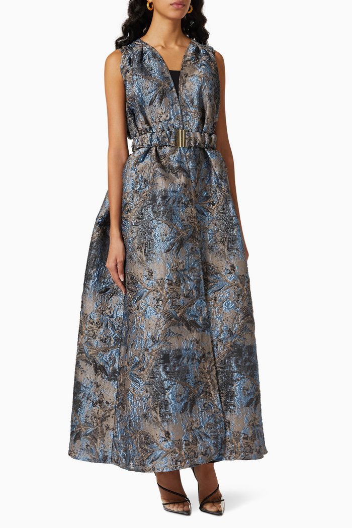 

Belted Cape in Jacquard, Brown