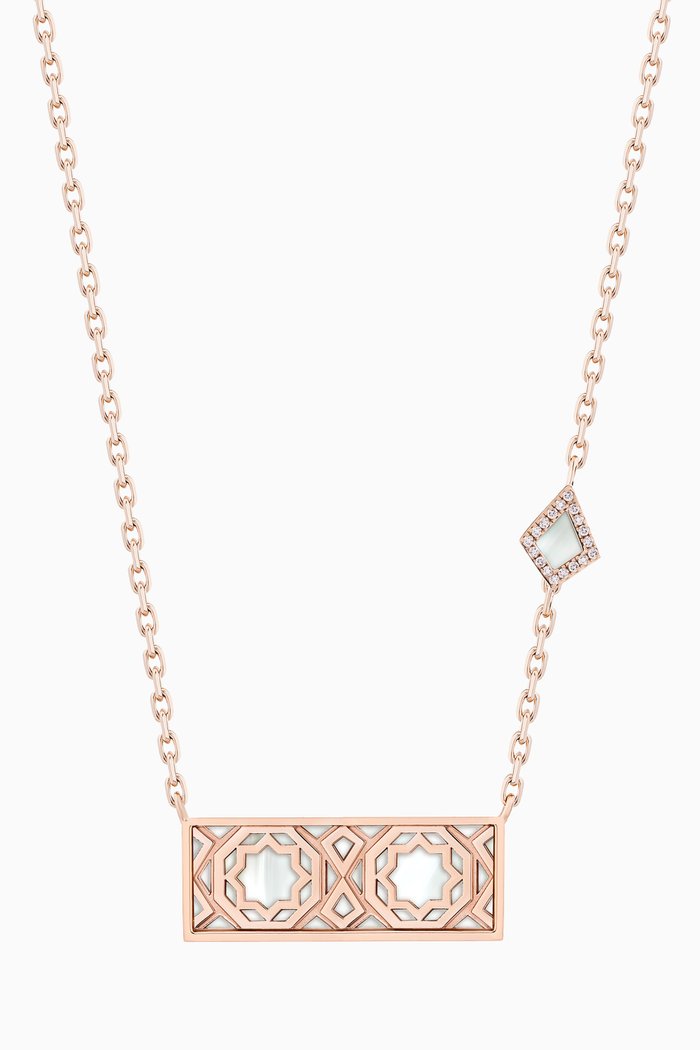 

Oud Turath Small Pendant Necklace in 18kt Rose Gold