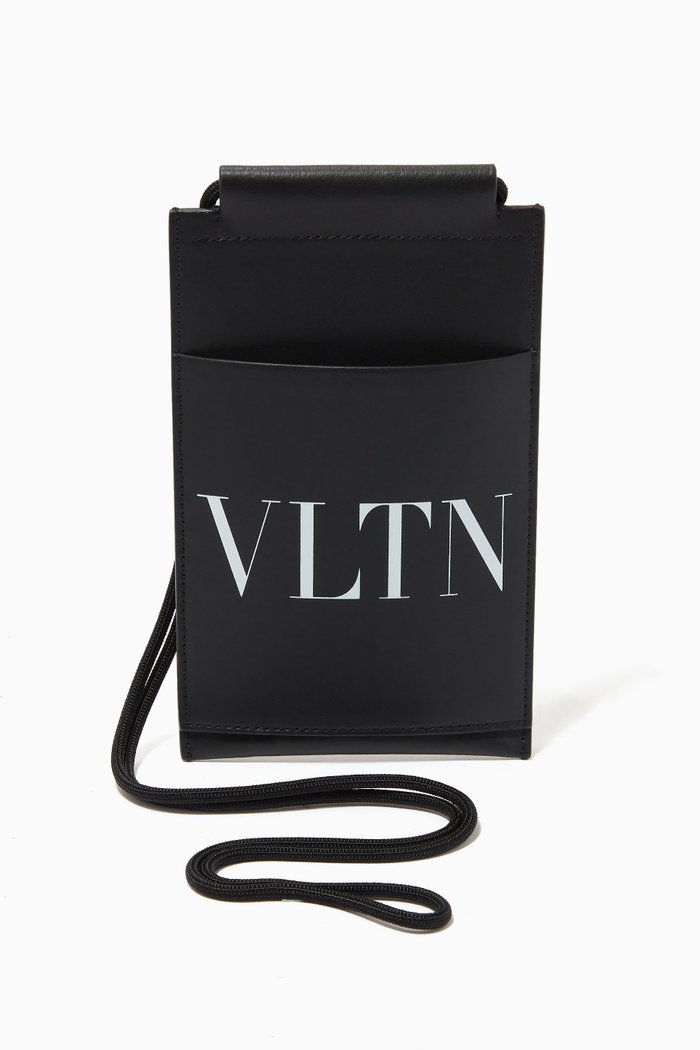

Valentino Garavani VLTN Smartphone Case in Leather, Black