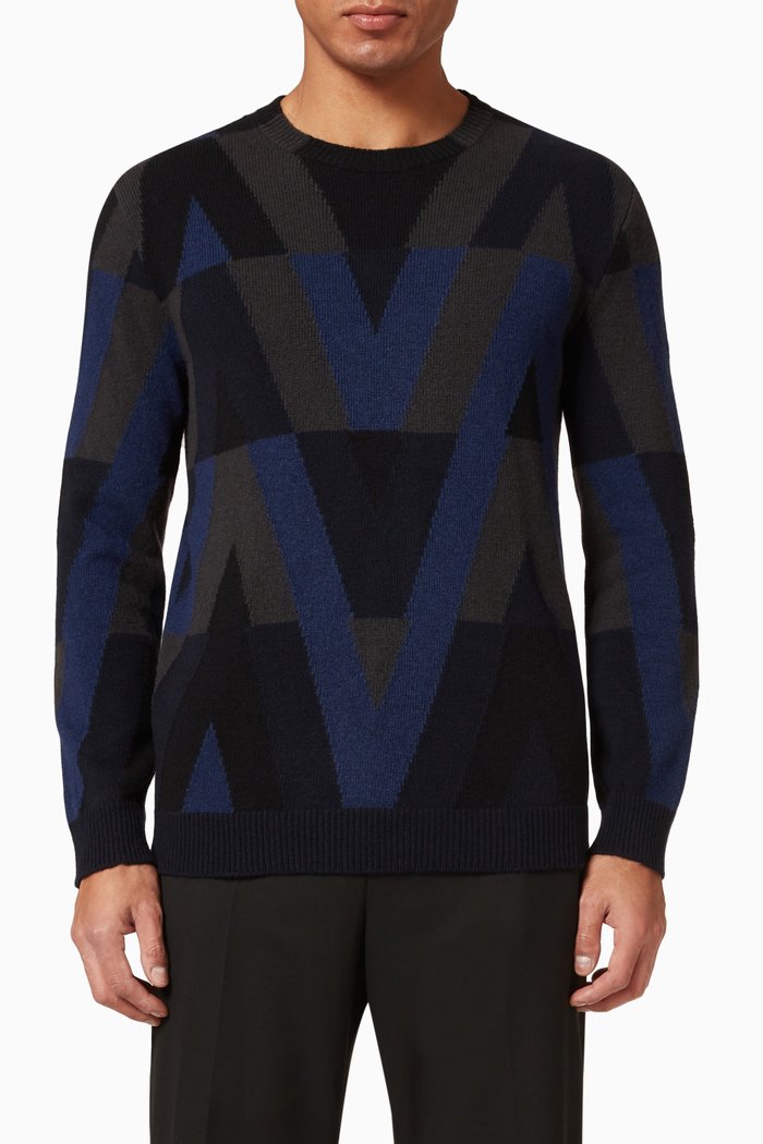 

Optical V Motif Sweater in Wool, Blue