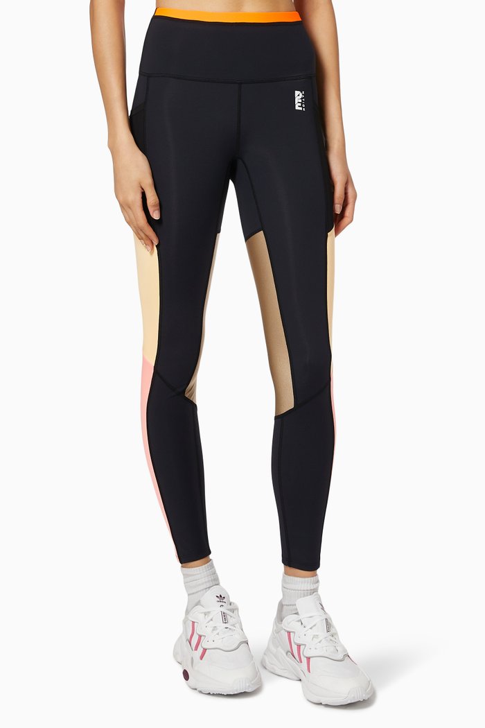

Scoreboard Leggings in Recycled Nylon, Black