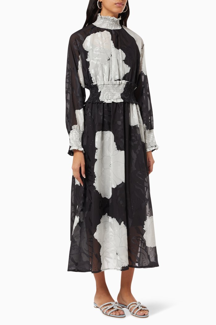 

Shirring Detail Dress in Floral Print, Black