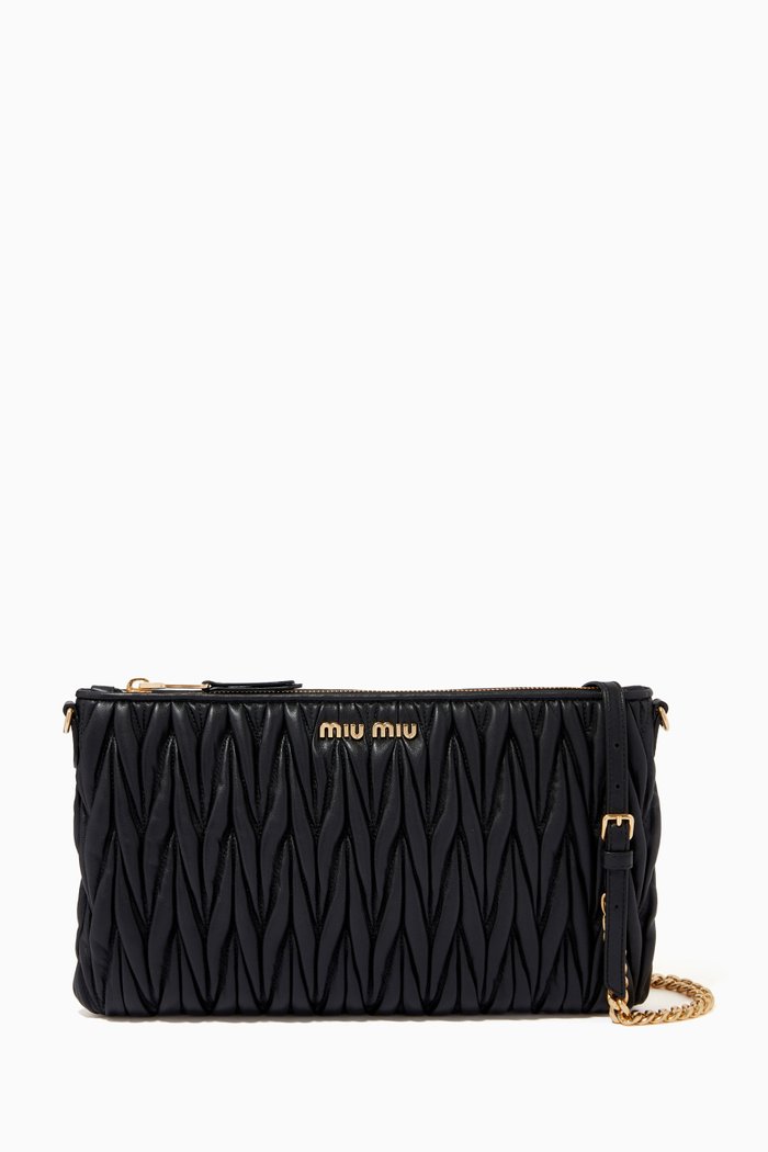 

Matelassé Shoulder Bag in Leather, Black