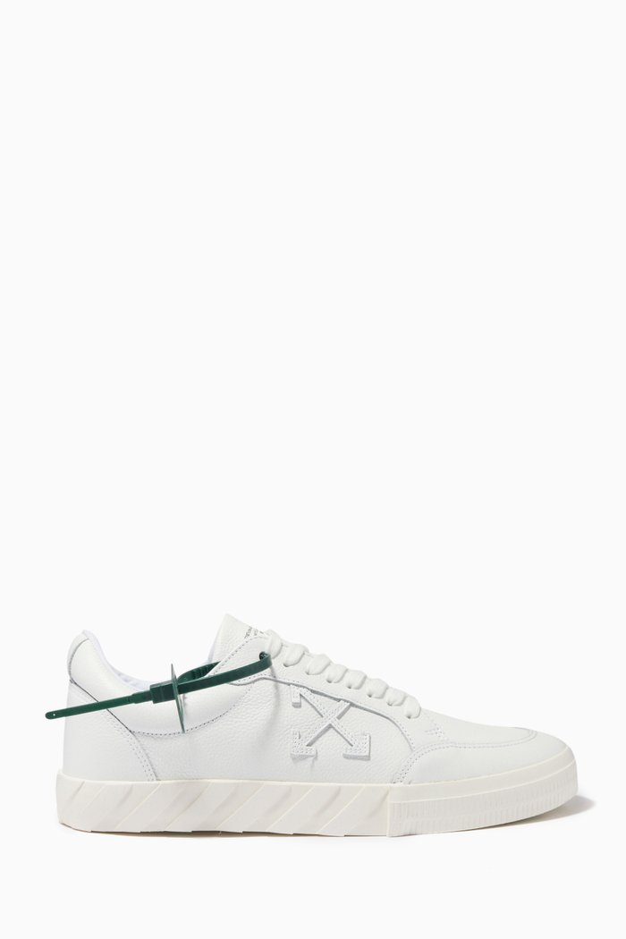 Low Vulcanized Sneakers in Calf Leather, White