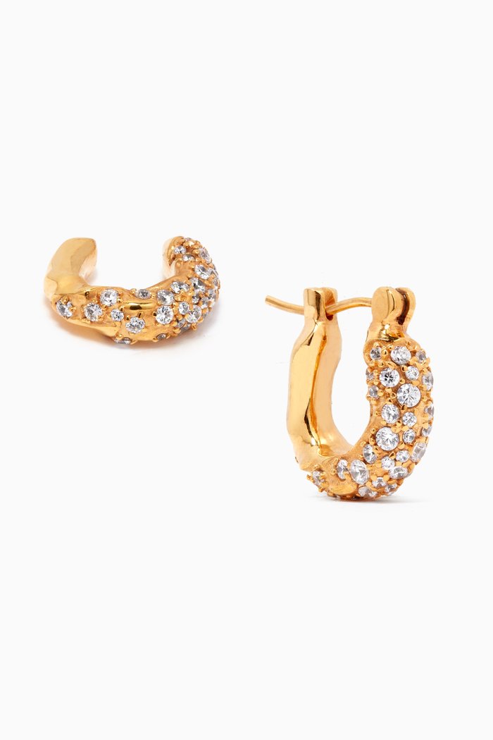 

Feminine Waves Mini Hoops Set with Crystals in 18kt Gold-plated Brass, White