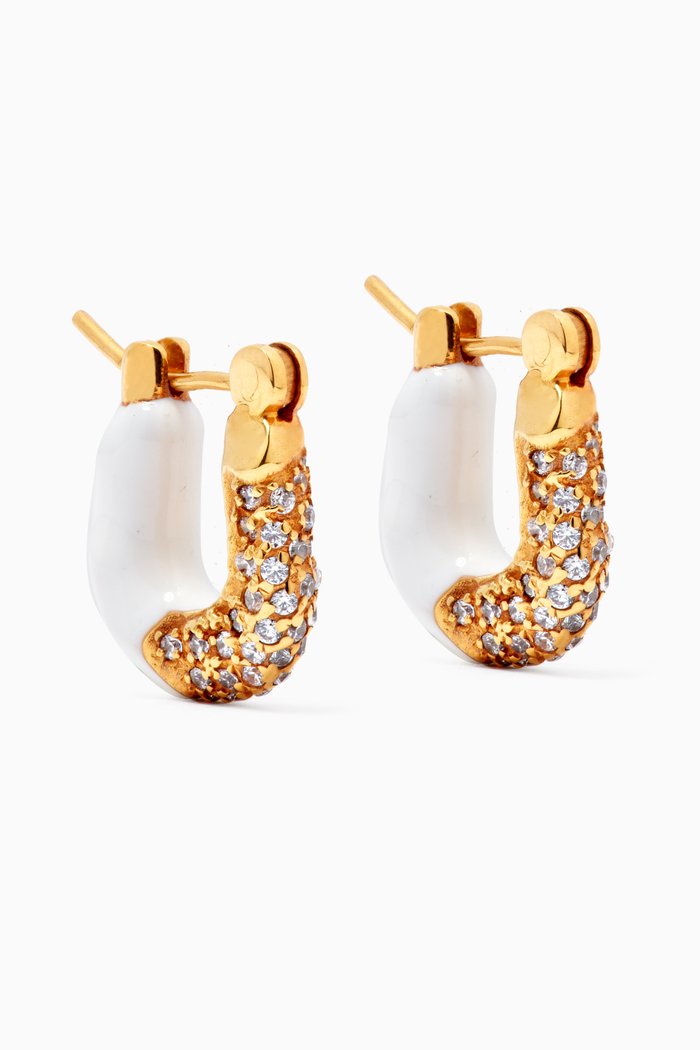 

Feminine Waves Hoops with Crystals in 18kt Gold-plated Brass, White