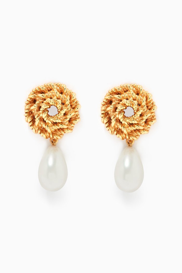 

Twisted Wire Stud Earrings with Drop Pearls in 18kt Gold Plated Brass
