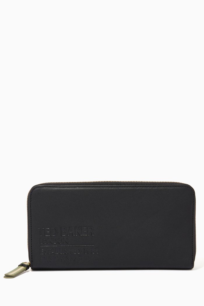 

Darciea Large Zip Around Purse in Leather, Black
