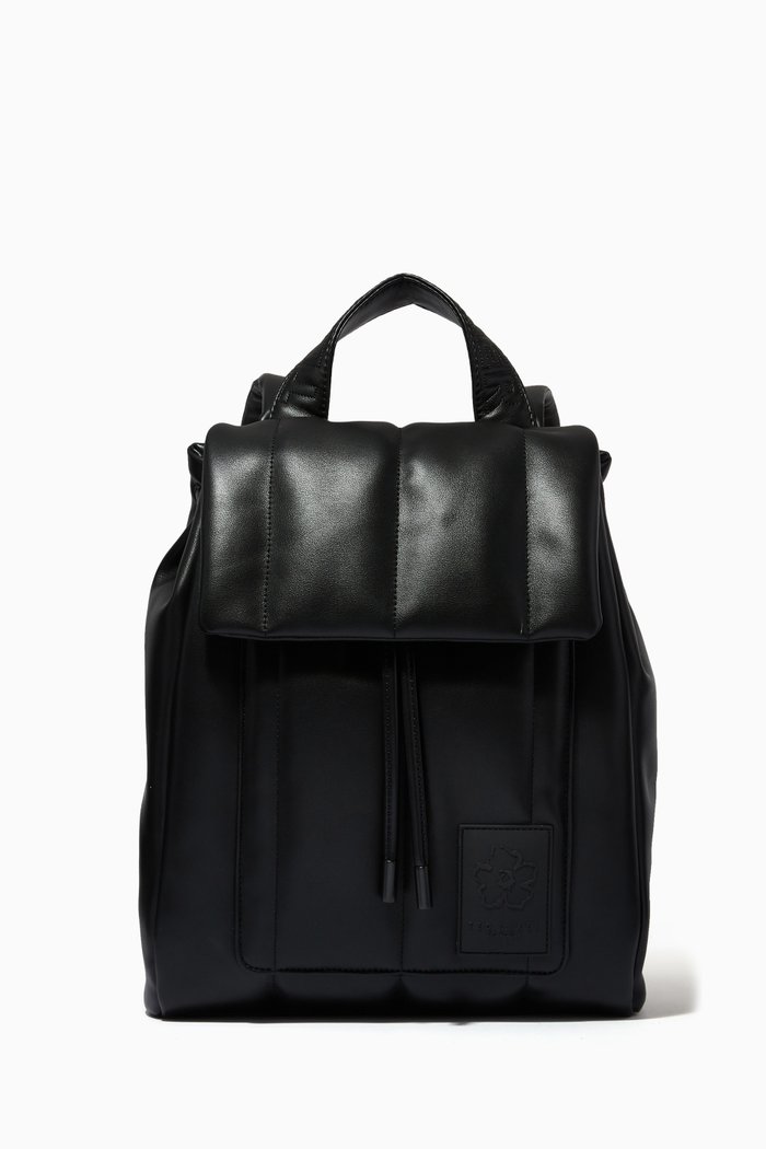 

Janiey Backpack in Vertically Quilted PU, Black