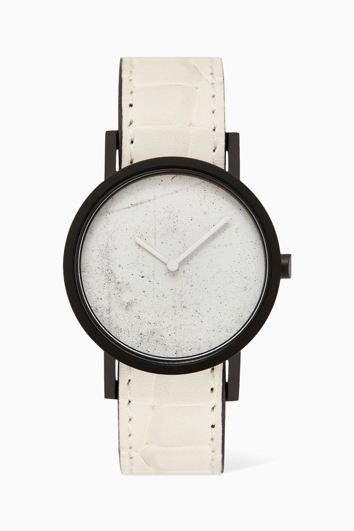 

Avant Limited Watch, Black