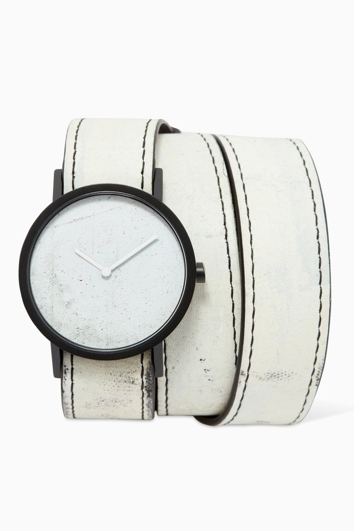

Avant Limited Watch, Black