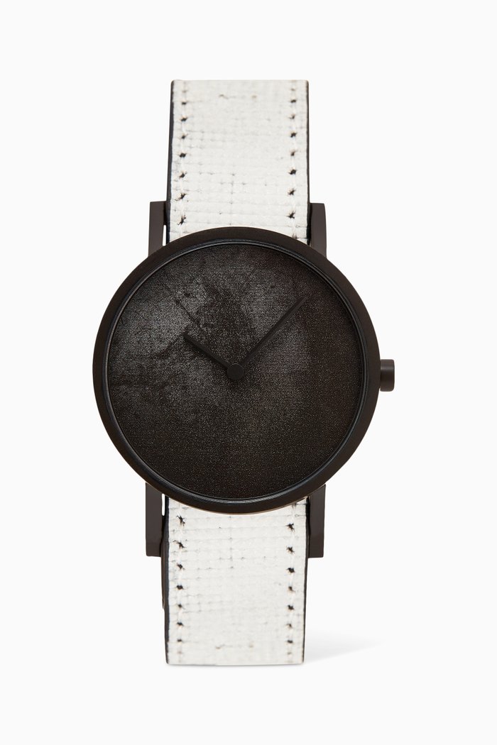 

Avant Limited Watch, Black