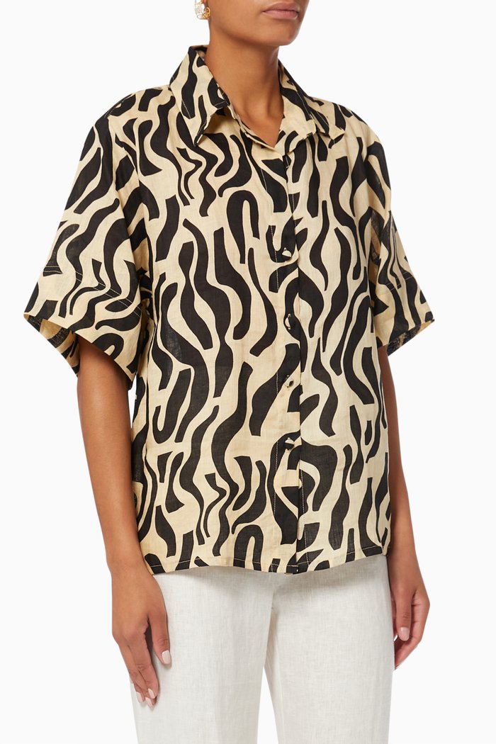 

Delora Shirt in Linen, Black