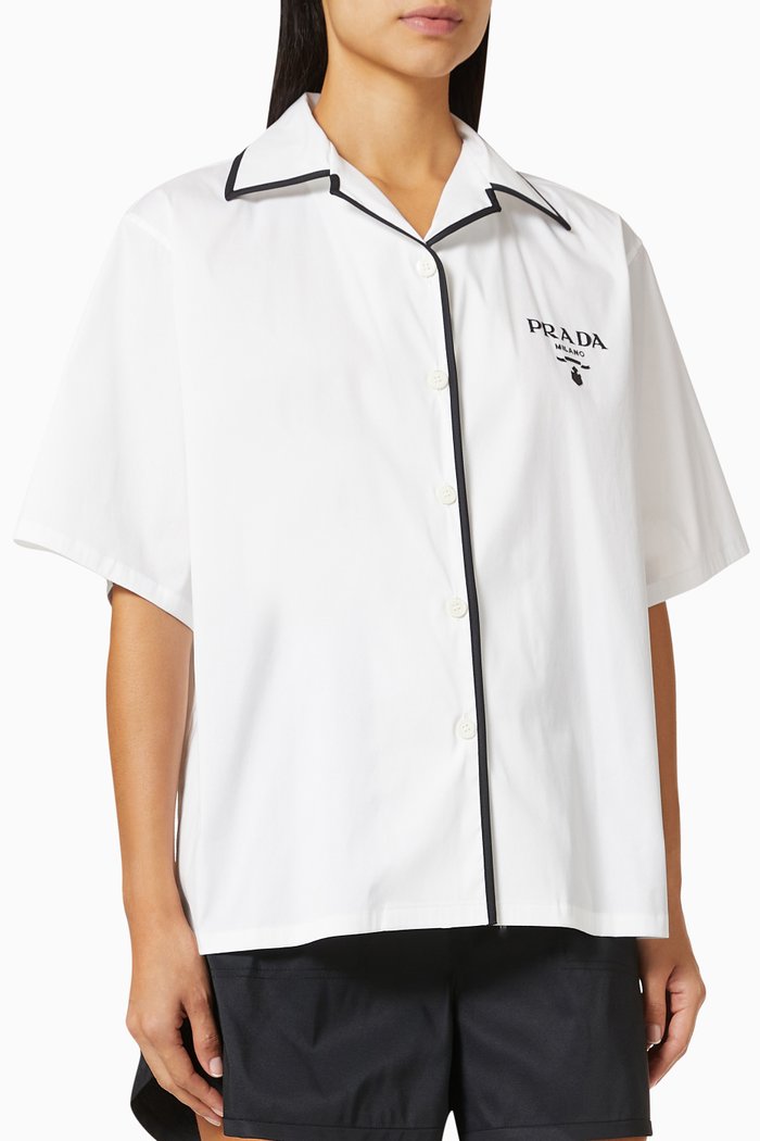 

Logo Shirt in Stretch Poplin, White