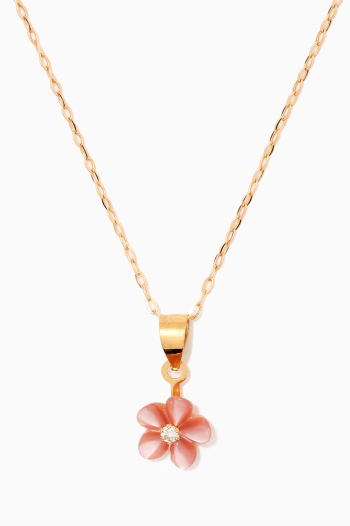 

Mother of Pearl Flower Diamond Pendant in 18kt Yellow Gold