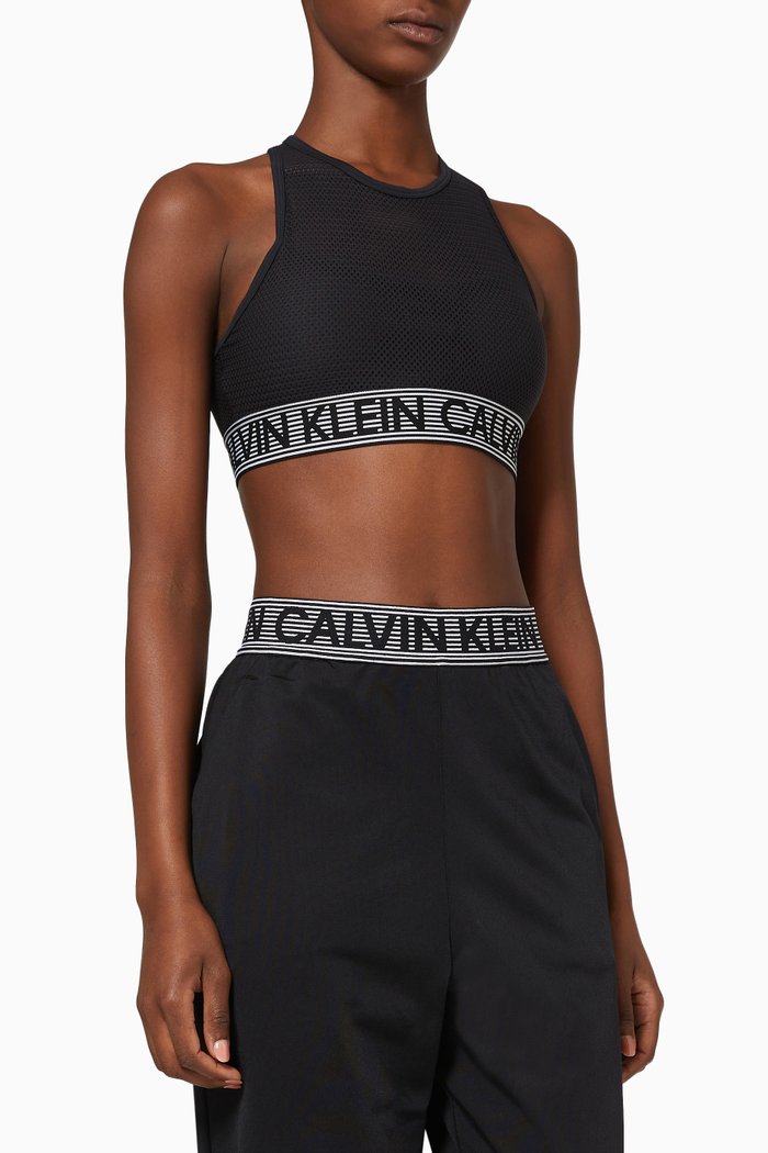 

Medium Impact Sports Bra in Technical Stretch Blend, Black