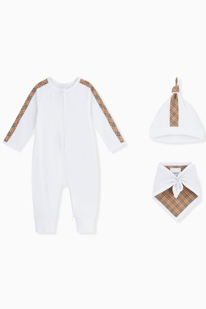 

Check Trim Gift Set, White