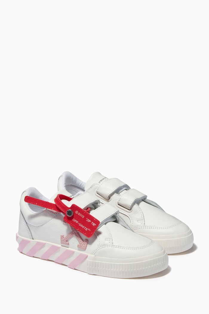 

Low Vulcanized Logo Sneakers, White