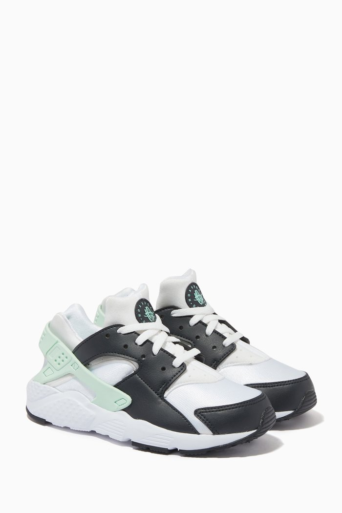 

Huarache Run Sneakers in Leather, White