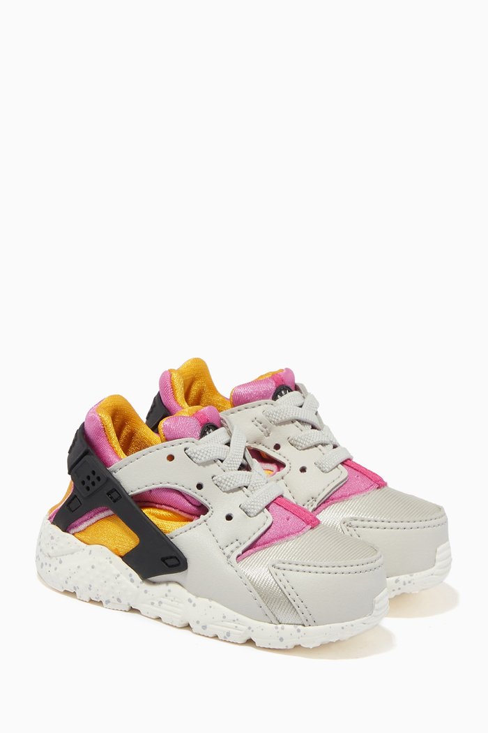 

Huarache Run Sneakers in Leather, Multicolour