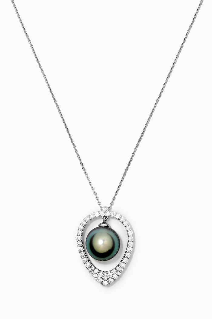 

La Plume Pearl Pendant with Diamonds in 18kt White Gold, Silver