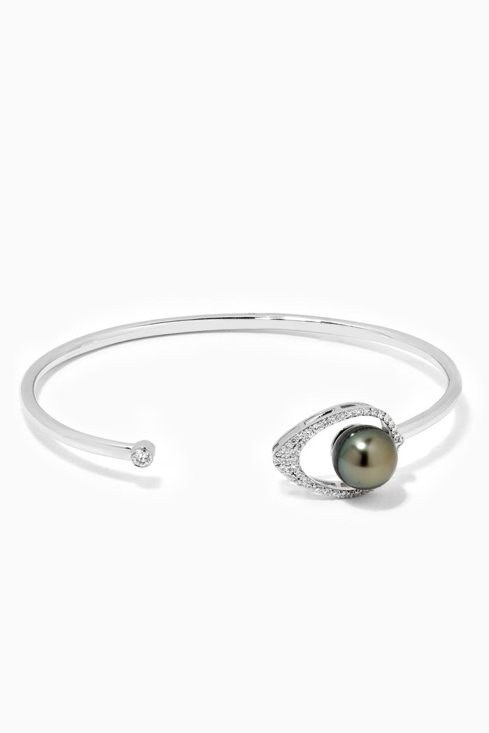 La Plume Pearl Cuff with Diamonds in 18kt White Gold, Silver