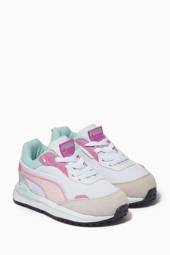 

City Rider Fly-Mingo Sneakers in Lycra, White