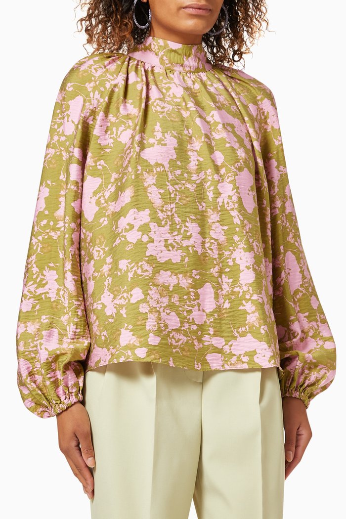 

Corinne Floral Blouse in LENZING™ Modal, Pink