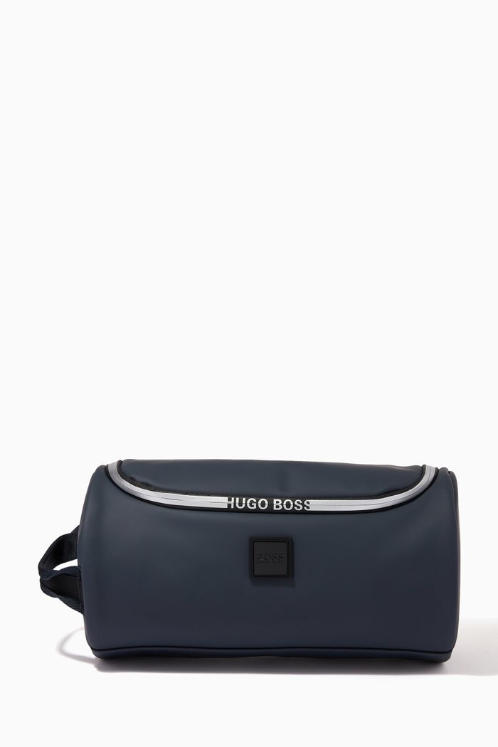 

Travel Bag in Water-Resistant Faux Leather, Blue