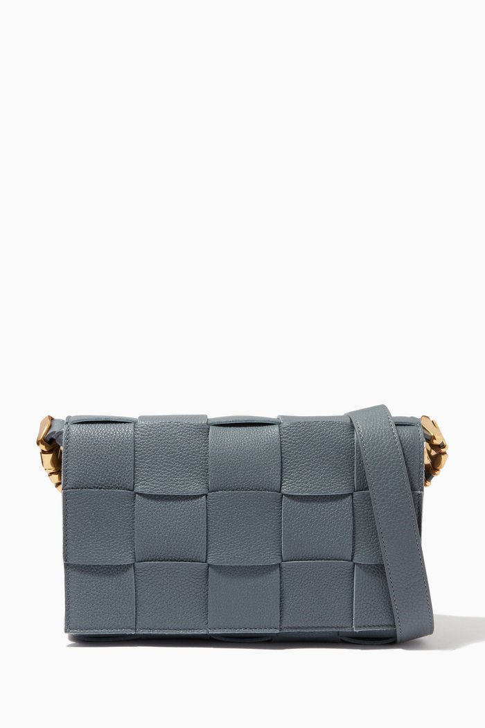 Cassette Bag in Intreccio Grained Leather, Grey