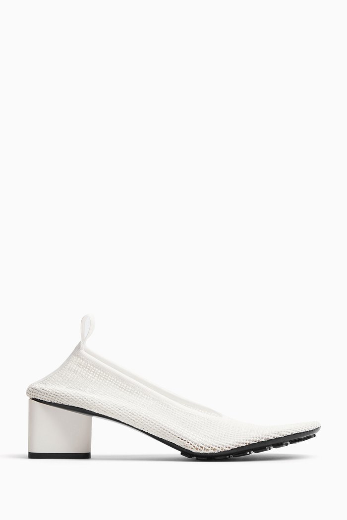 

Flex Pumps in Elastic Band, White