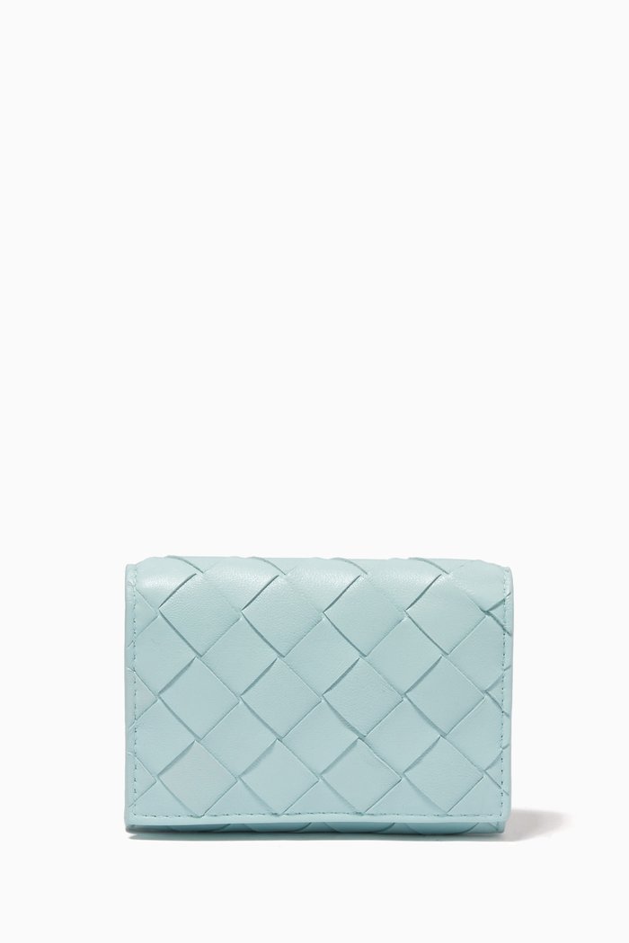 

Bi-fold Card Case in Intrecciato Nappa, Green