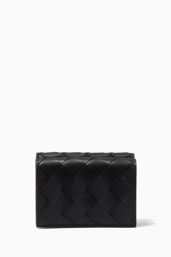 Tri-fold Card Case in Intrecciato Calfskin, Black